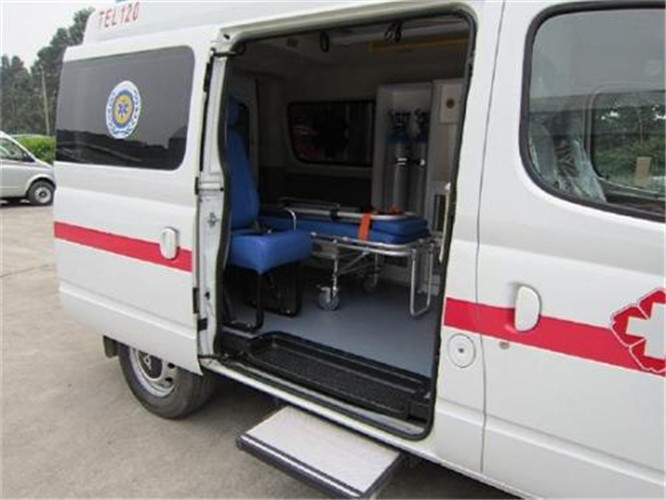 大路镇救护车出租服务案例7