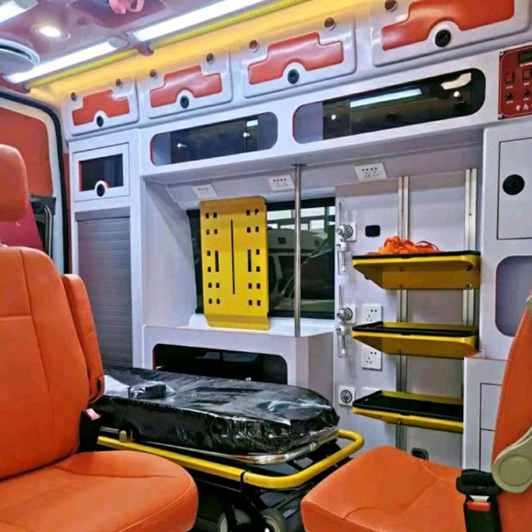 大路镇长途救护车护送病人租赁价格